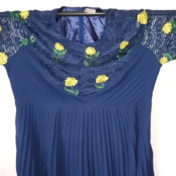 ASOS | Dresses | Asos Sz 26us58eu Pretty Lace Chiffon Mini Dress Short  Sleeves Navyyellow | Poshmark